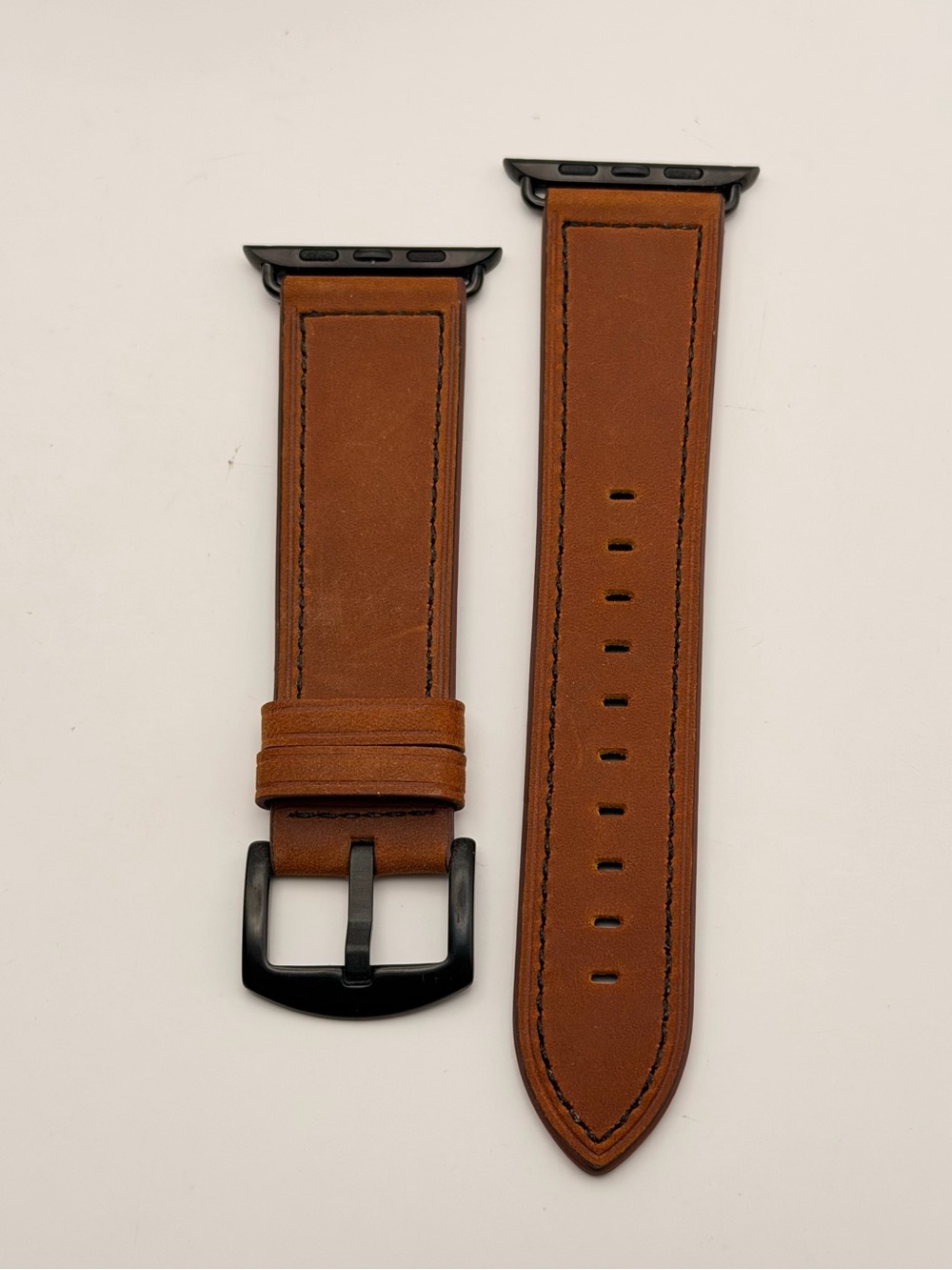 Apple OEM AirTag‎ Leather Loop, New
